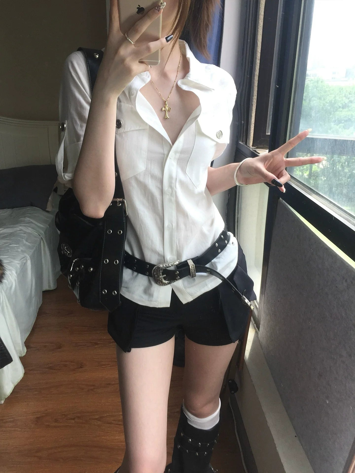 Relaxed Fit White Short Shirt