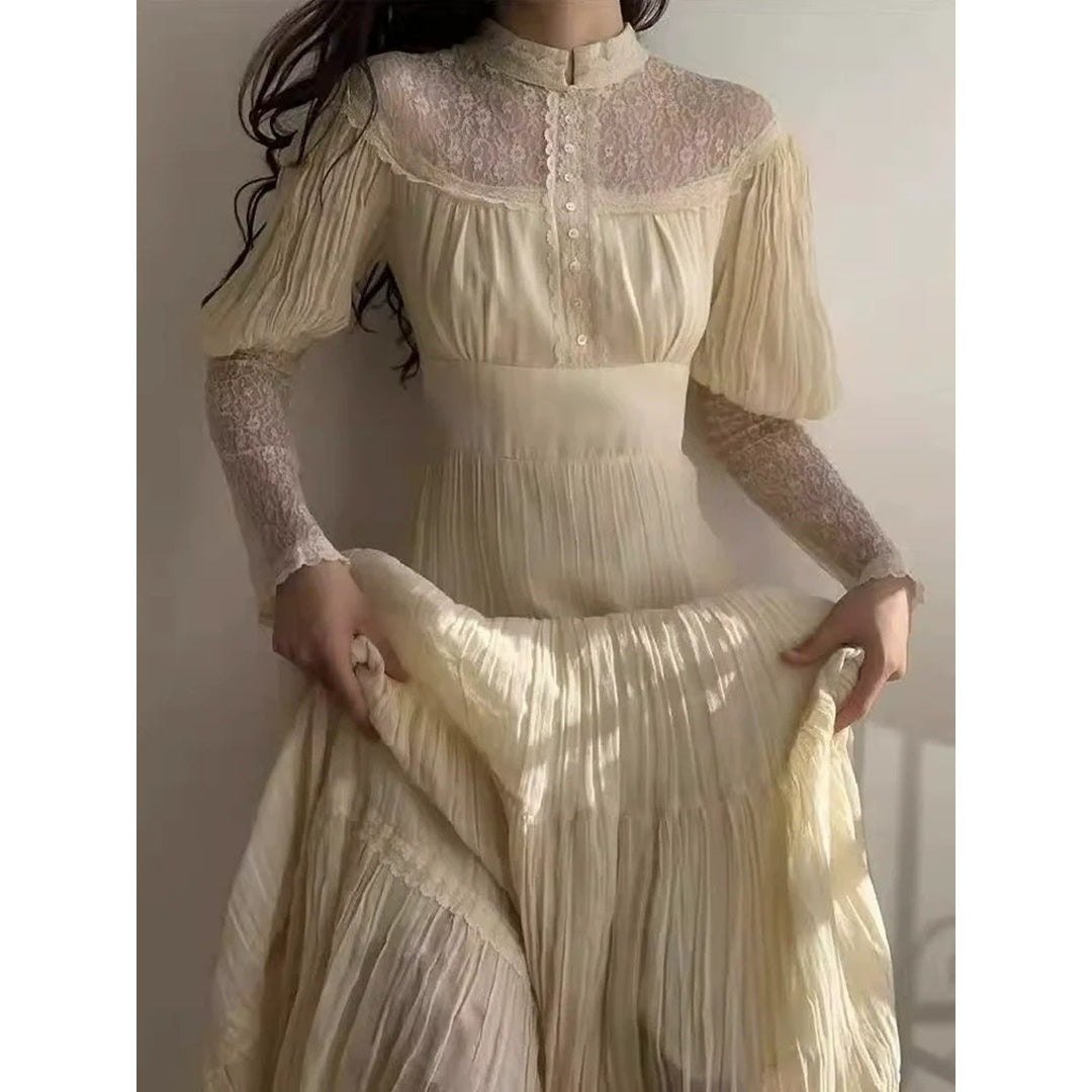 Vintage Lace Court Gown Prom Dress