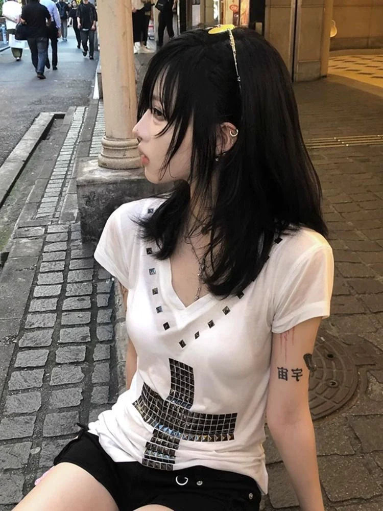 White Subculture Punk Y2K E-girl Abi American Retro V-neck Cross Rhinestone Short Sleeve Top