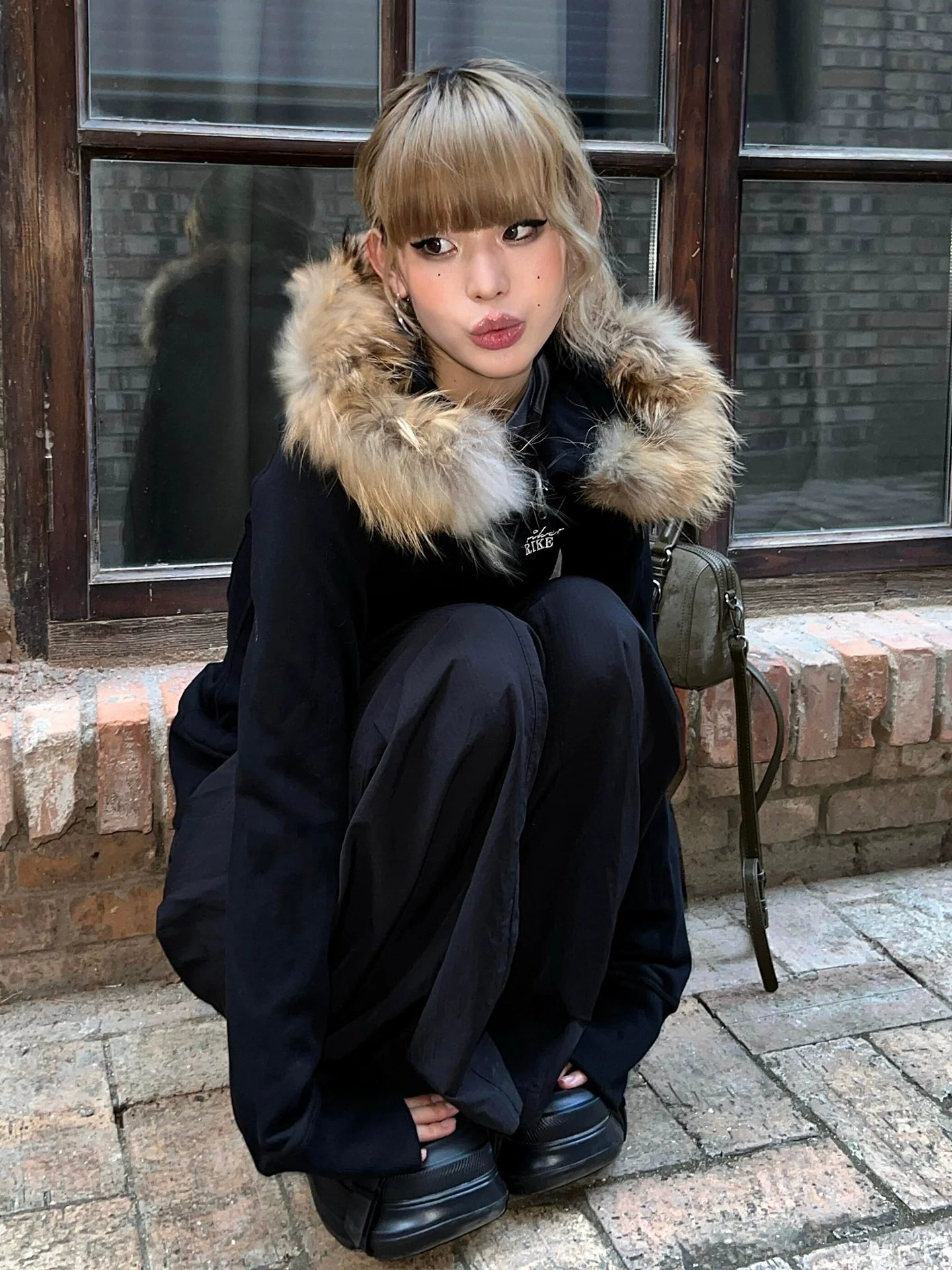 American Fitted Fur Collar Hoodie 2025 Autumn-Winter Zip-Up Crop Outerwear