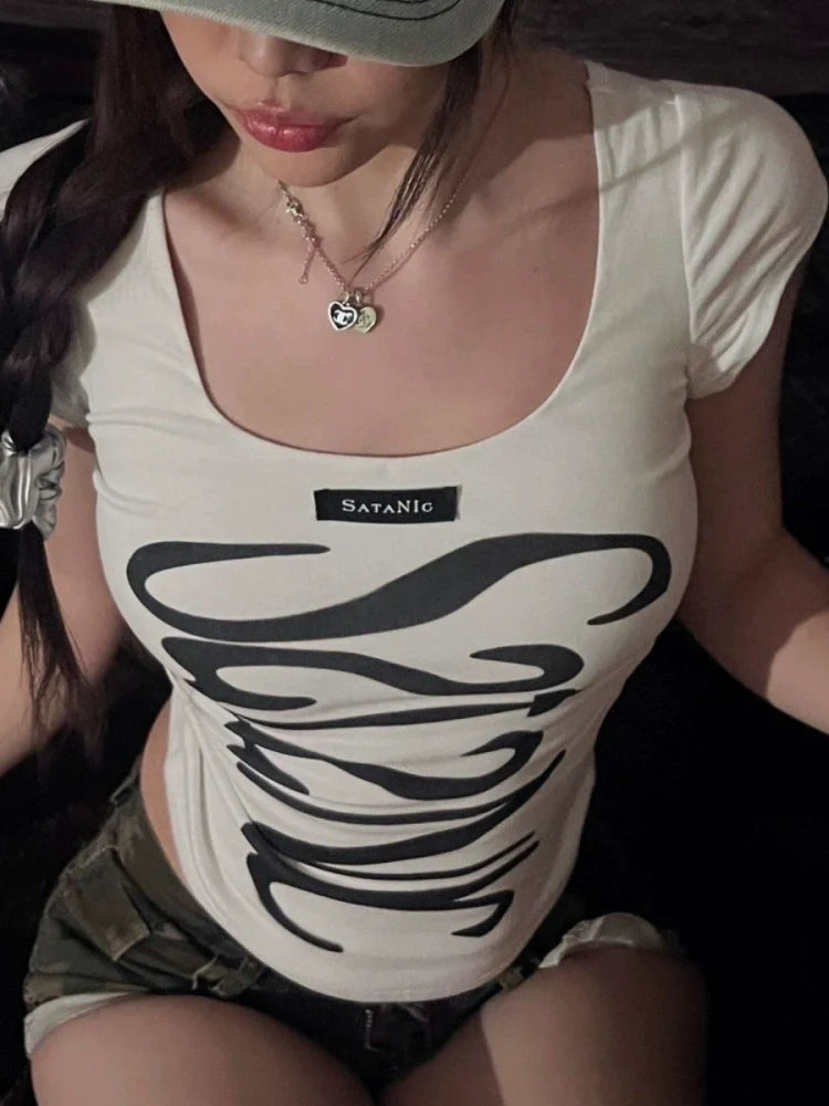 Black American Vintage Visual Kei Tie Open-Back Letter Y2K T-Shirt