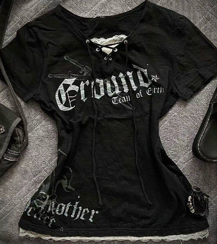 Black Punk Y2K E-girl Shibuya Girl Fake Two-Piece Lace Print Slim-Fit Short Sleeve Top