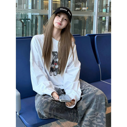 Vintage White Asymmetric Dog Print Hoodie for Early Autumn