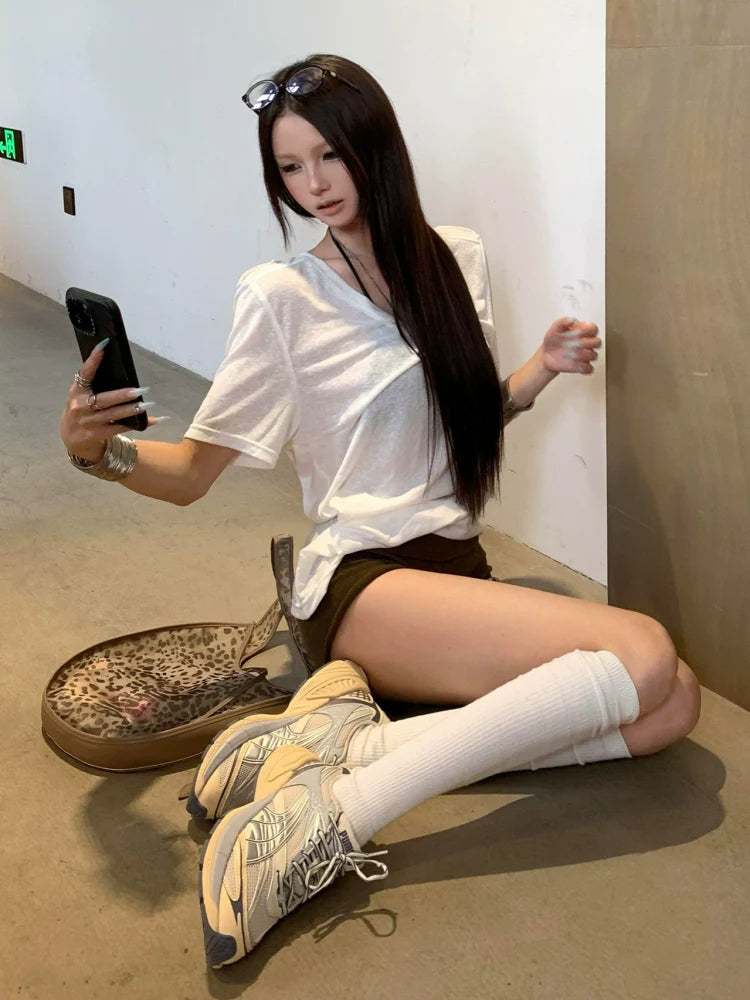 American White V-Neck Short Sleeve Tee Snow Cotton Relaxed Fit Top