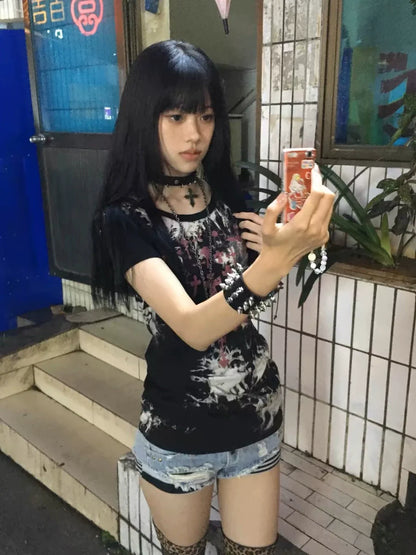 Black Subculture Punk Y2K E-girl Retro Print Niche Slim Short Sleeve Top (Style 2)