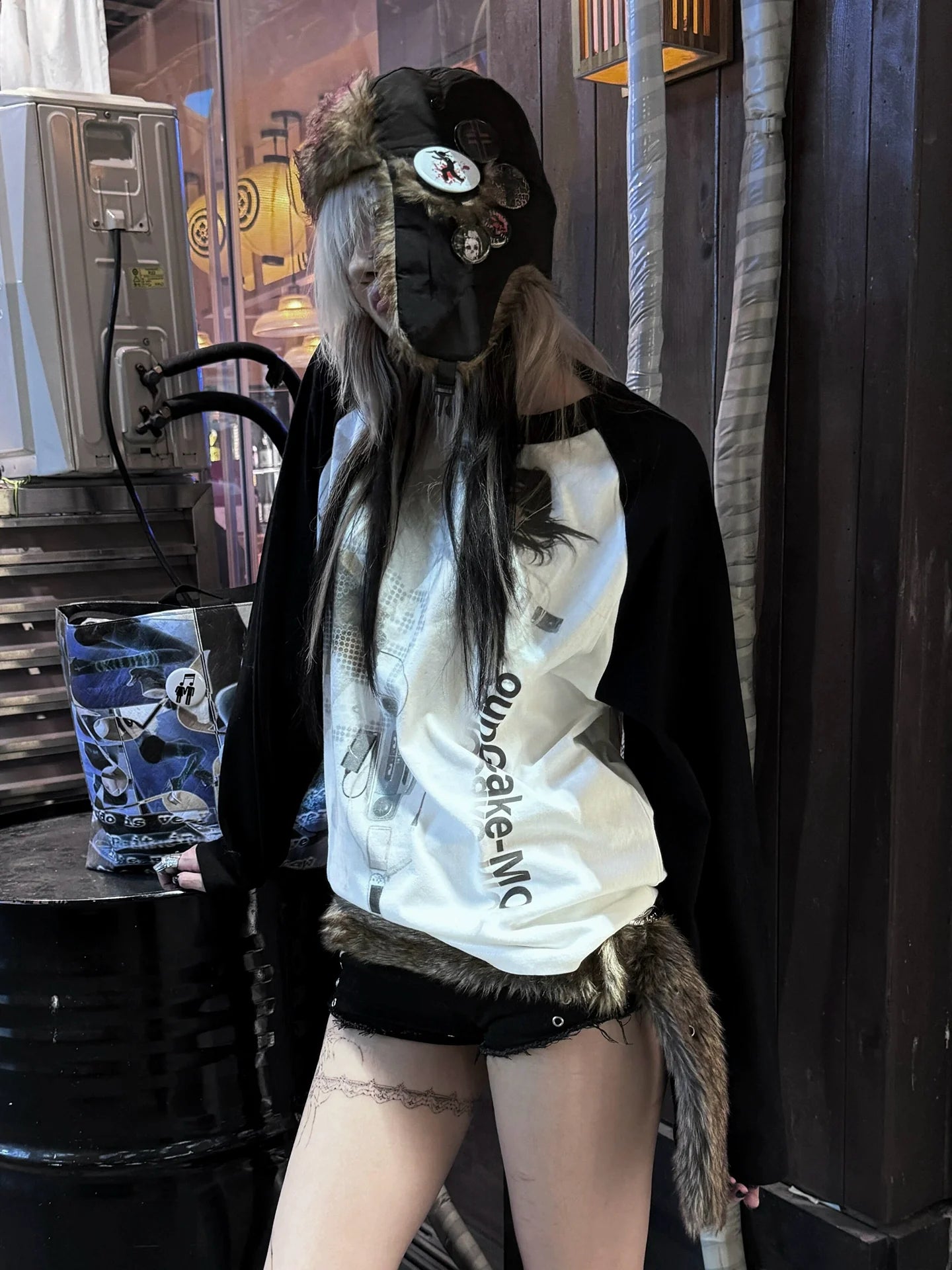 Subculture Black-White Raglan Tee Colorblock Loose Y2K Top