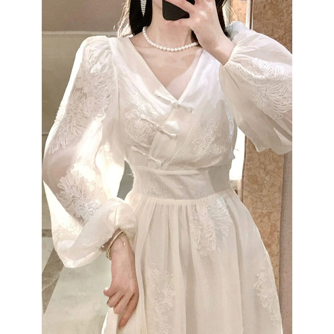 Chinese High-End Embroidered Long Sleeve Gown Dress