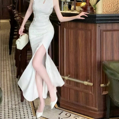 Chinese Floral Embroidery White Cheongsam Gown Dress