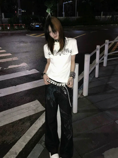 White Graphic Print Y2K T-Shirt