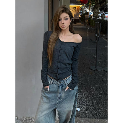 Relaxed Asymmetrical Knit