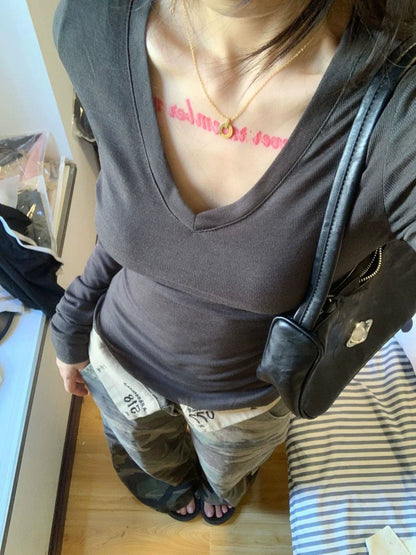 Black Vintage Open-Back V-Neck Slim Thin Long-Sleeve Y2K T-Shirt