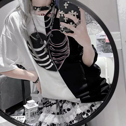 Black & White Subculture Y2K E-girl Patchwork Heart Print Off-Shoulder Niche Oversized Short-Sleeve Top