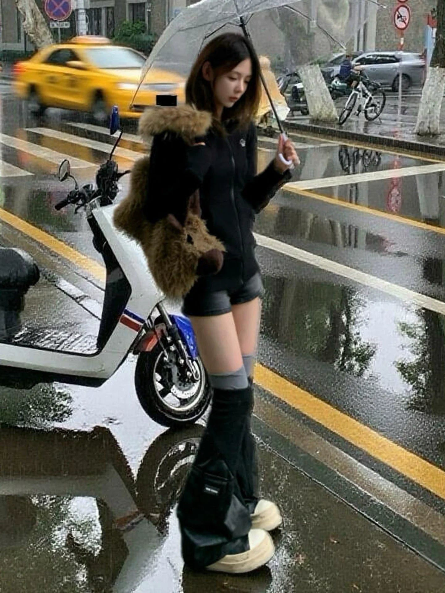 American Fitted Fur Hoodie Zip-Up Cropped Sweatshirt Jacket