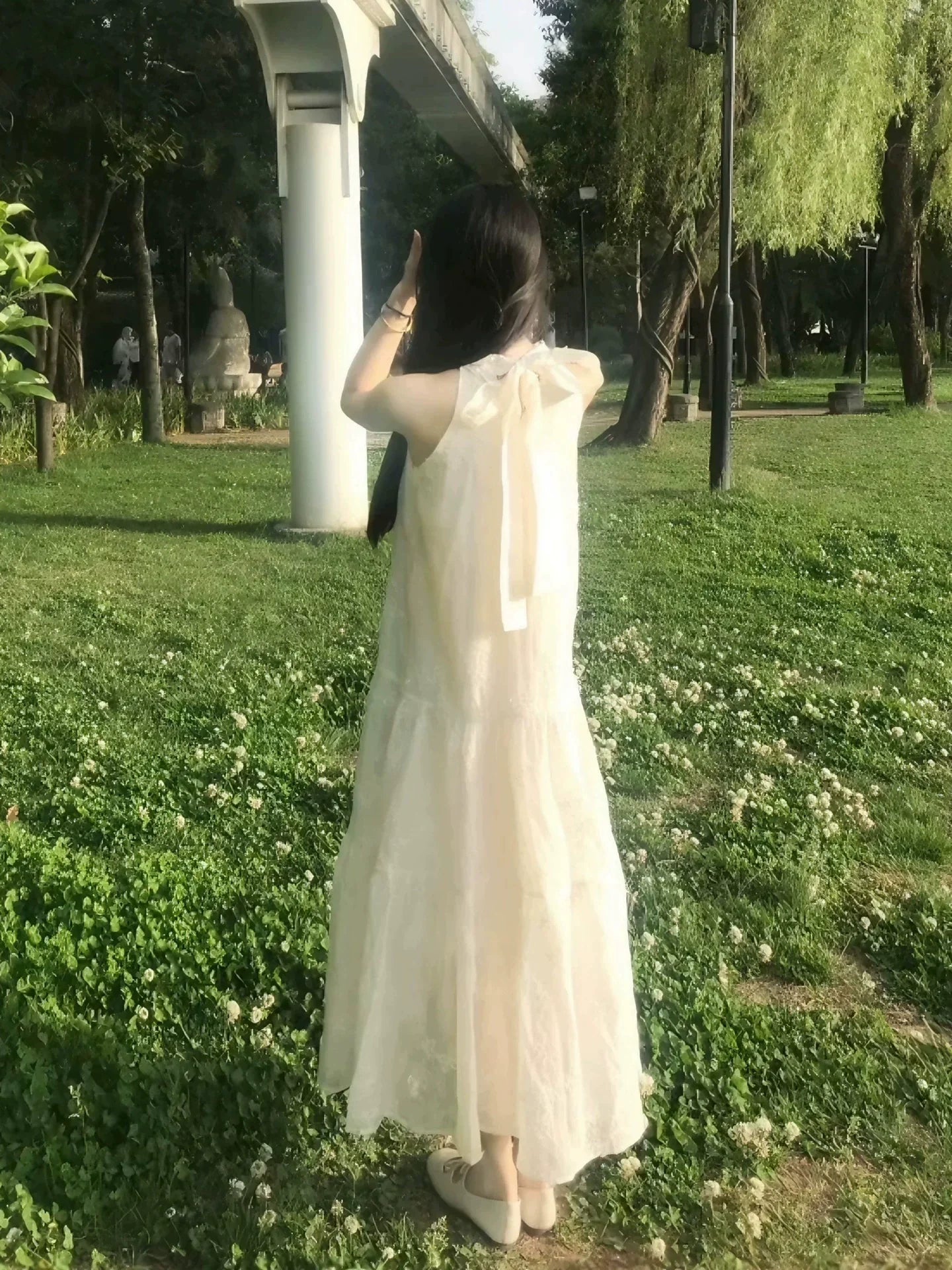 Soft Elegant Bow Halter Embroidered Maxidress