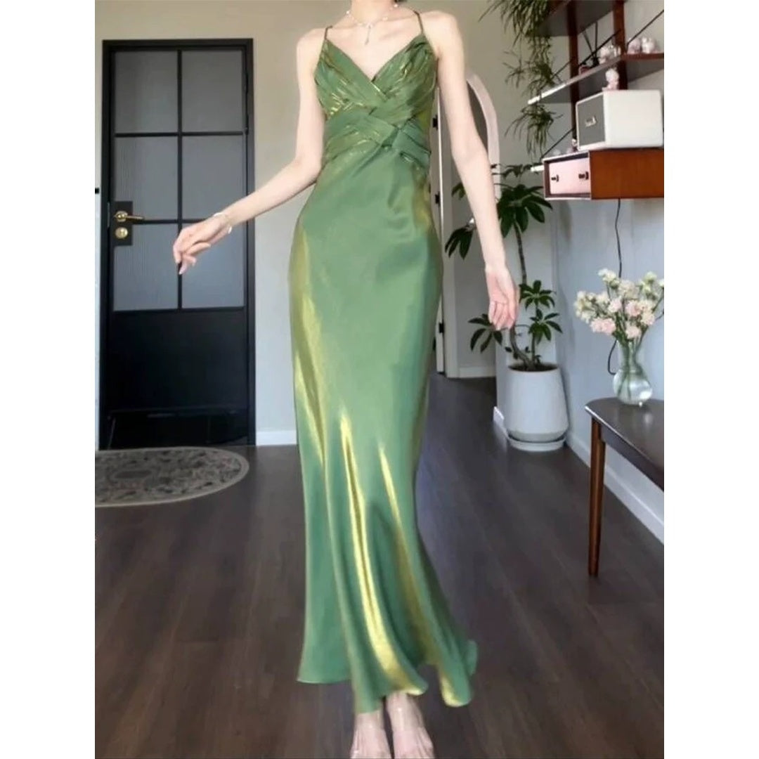 Green Slender Design Gown Dress