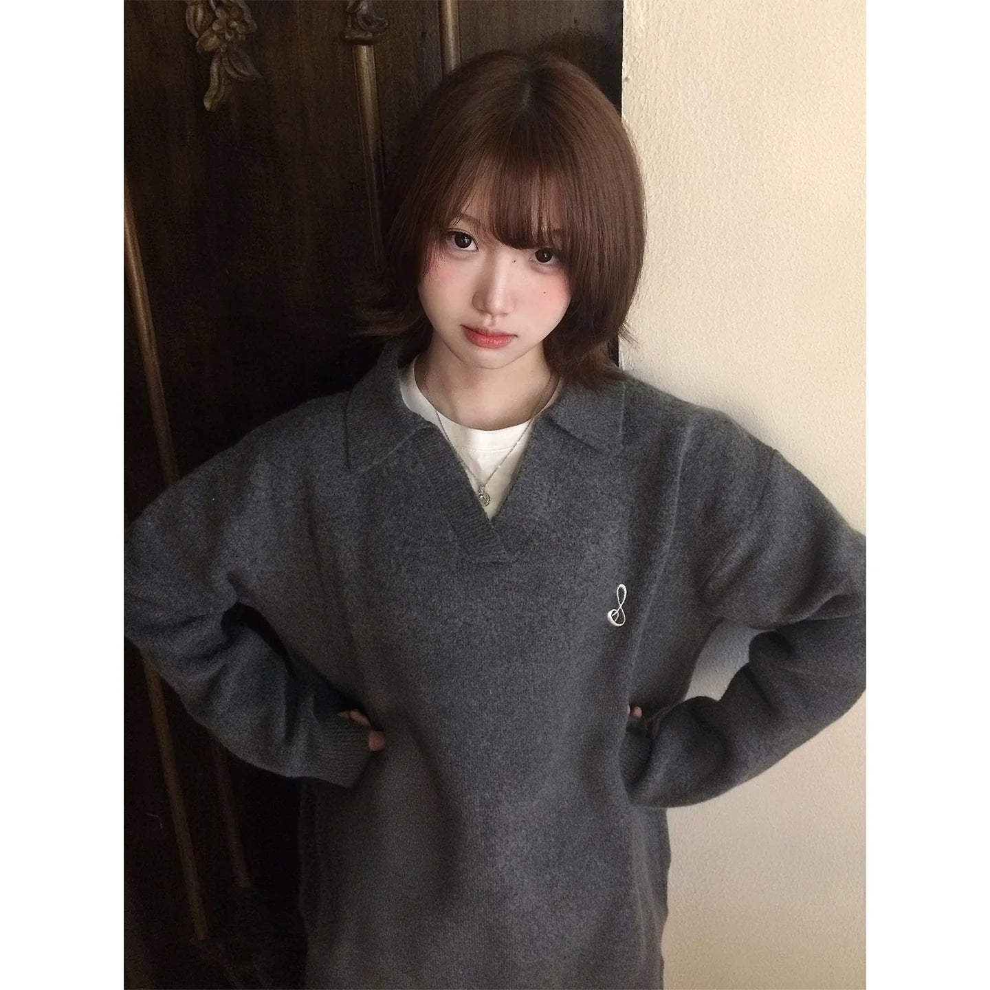 Korean Lazy V-Neck Embroidered Sweater Autumn-Winter Vintage Knit Pullover Loose Fit Top