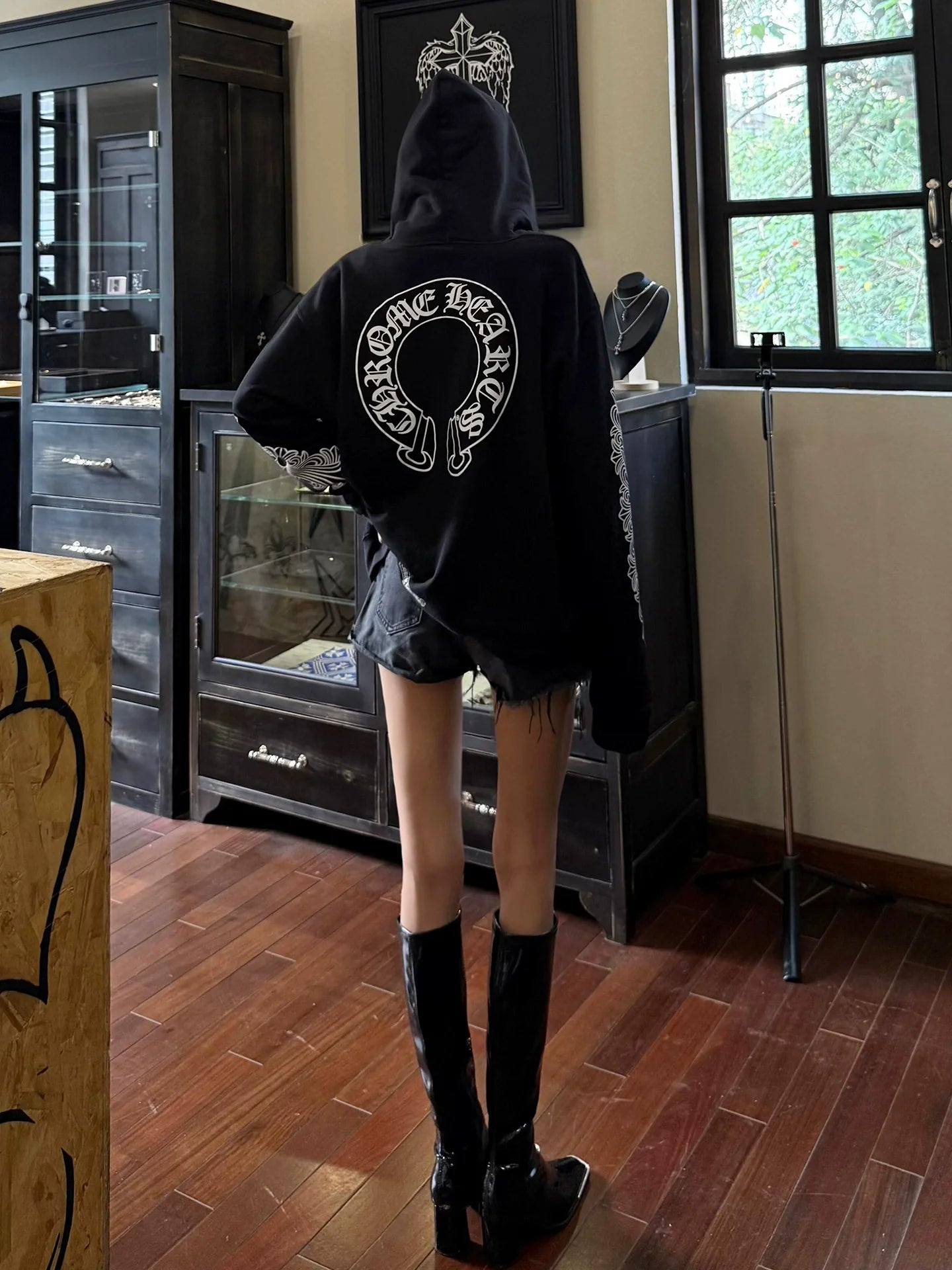 American High Street Black Hoodie Sanskrit Print Zip-Up