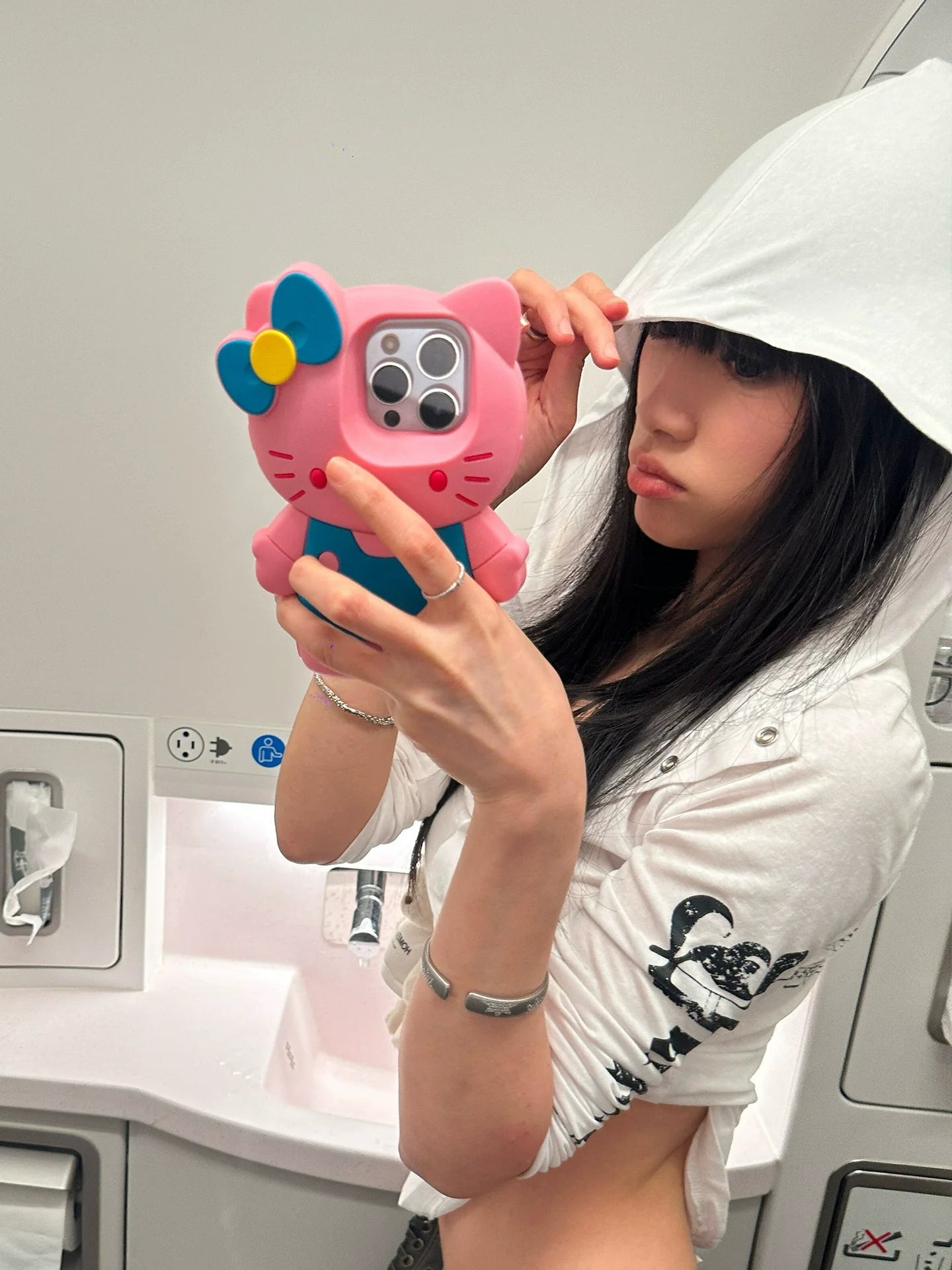 Korean Lazy V-Neck Embroidered Sweater Autumn-Winter Vintage Knit Pullover Loose Fit Top