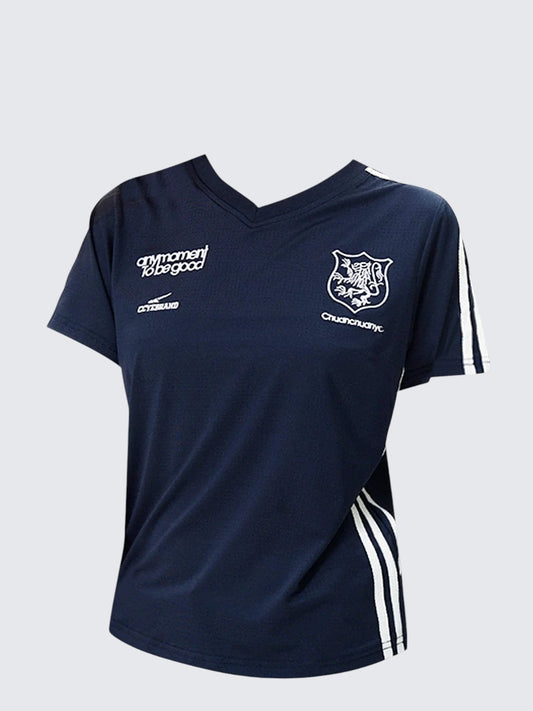 American Retro Small V-Neck Street Tee