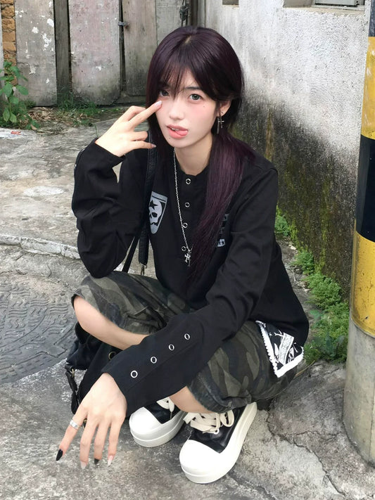 Y2K Bent Knife Henley Long Sleeve Tee