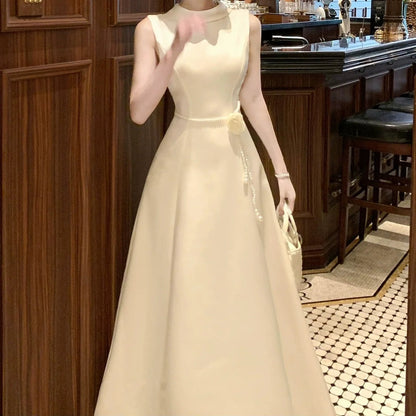French Hepburn White Gown Dress – Luxury Evening Dress