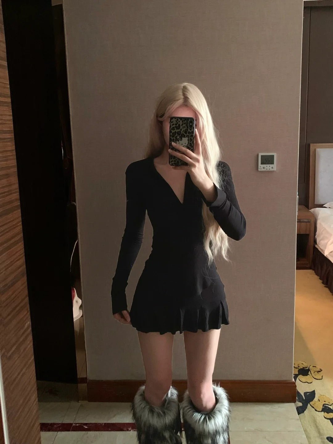 Black V - Neck Long Sleeve And Black Pleated Skirt Y2K Two Pieces Sets - tutufox - 