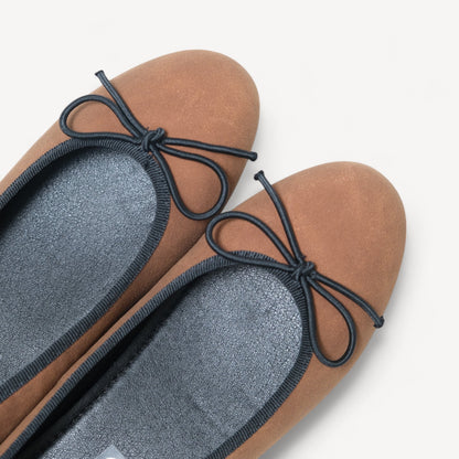 brown almond toe ballet bow flats toe detail 