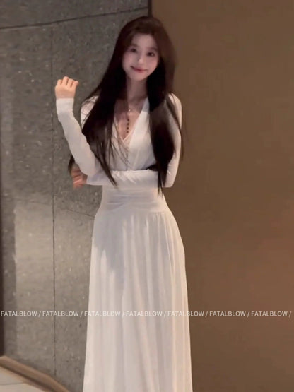 French Elegant White Lace V - Neck Long - Sleeve Waist - Cinched Maxi Dress - tutufox - 