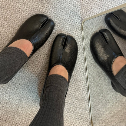 Women Black Crinkle Leather Mary Jane Tabi