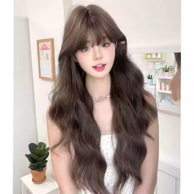 Women Black Daily Style Blogger With Wavy Bangs And Curly Wig