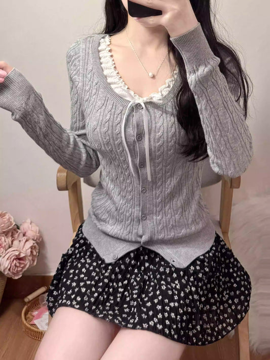 V Neck Contrast Trim Sweater Women