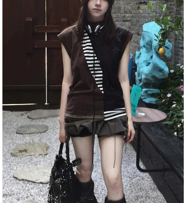 Collared Irregular Stripe Mesh Sleeveless Top