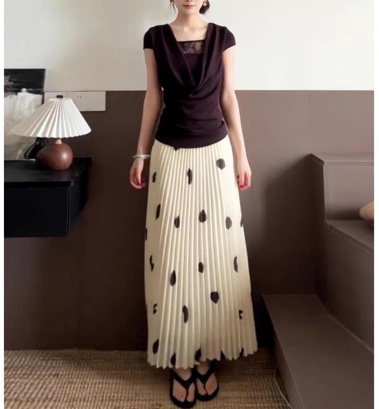 High Waist Polka Pleated Skirt