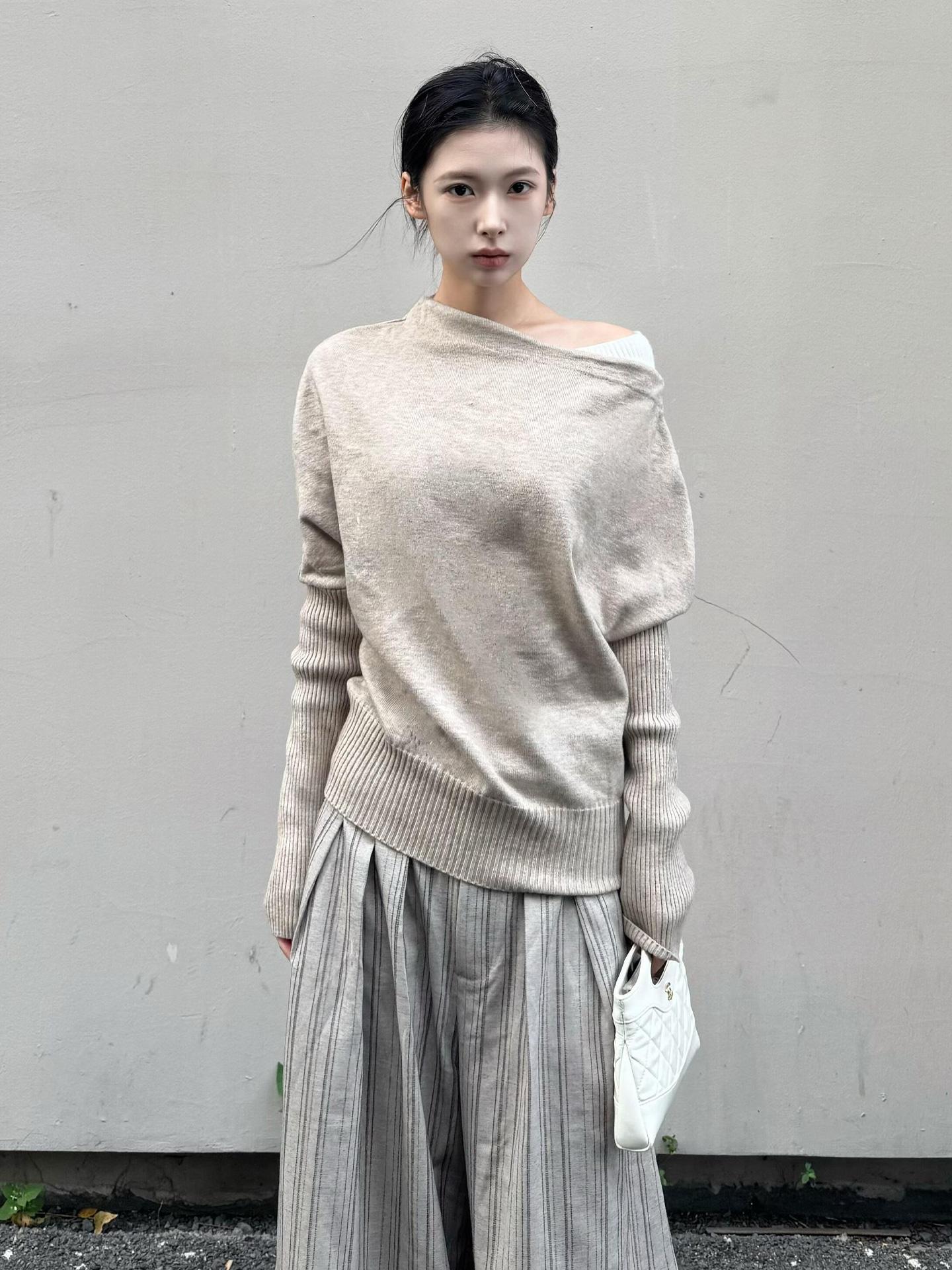 Korean Vintage One-Shoulder Knit