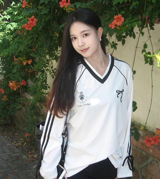 American V-Neck Bow Athletic Tee