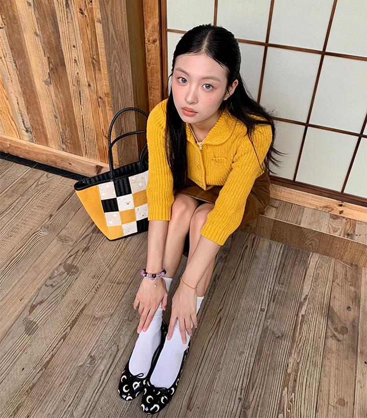 American Doll Collar Knit Cardigan