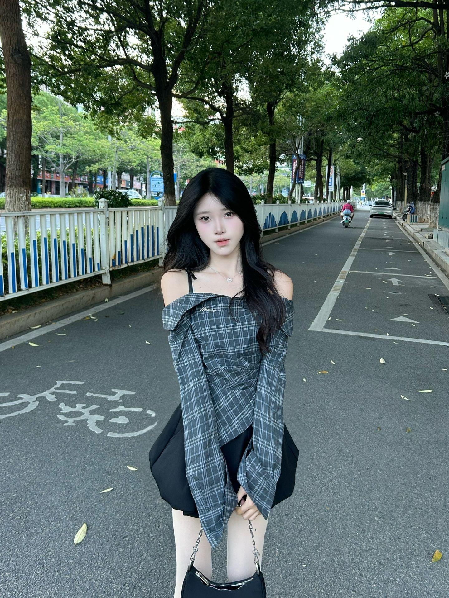 Korean Off Shoulder Plaid Long Sleeve Shirt Women