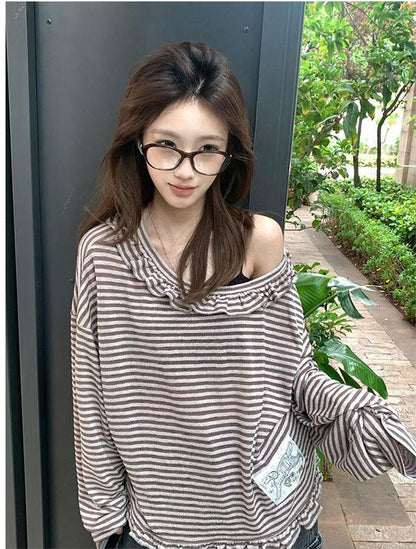 Graphic Off Shoulder Long Sleeve Tee Women