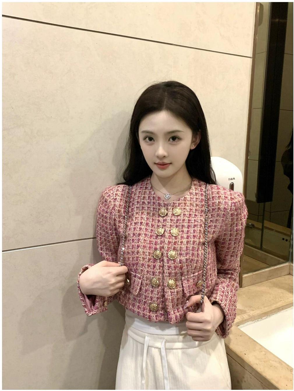 High Intelligence Chanel-Style Pink Cropped Jacket