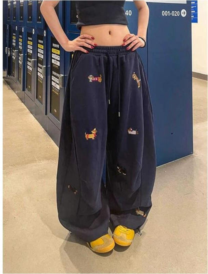 Vintage Dachshund Embroidered Sweatpants