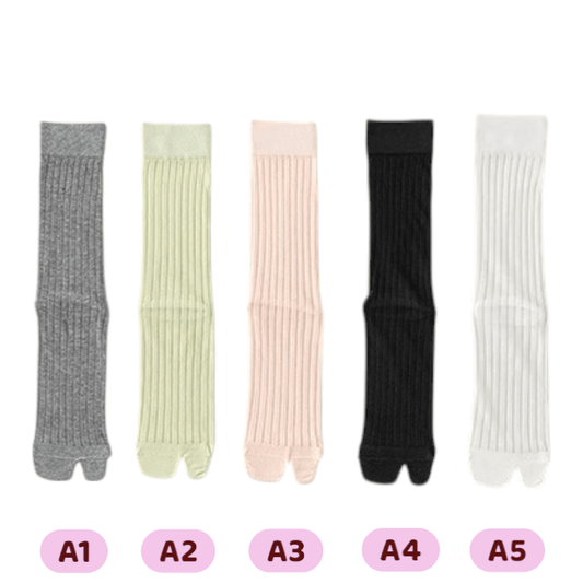 Short Ribbed Stackable Tabi Socks - tutufox - 
