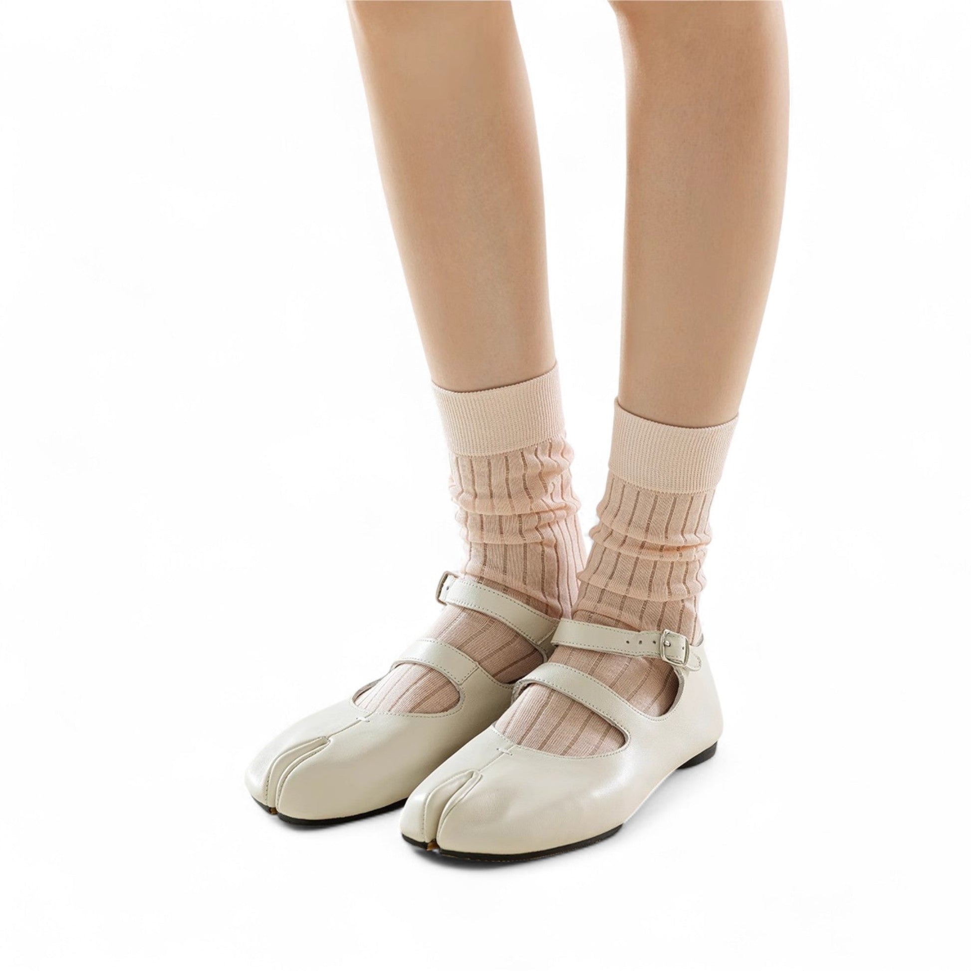 Short Ribbed Stackable Tabi Socks - tutufox - 
