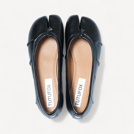 split toe leather flats tabis black front view